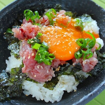 塩麹で☆鰹の韓国風ユッケ丼